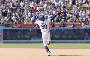 Mookie Betts’ late home run lifts Dodgers to series sweep of the Padres