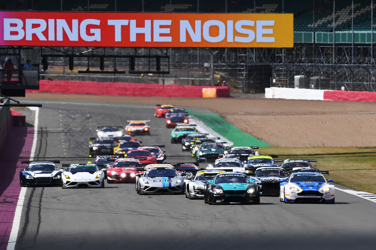 Huff leads a bumper GT3 grid into Turn 1.