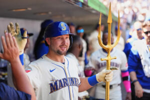 Cal Raleigh hits 50th home run of the season, becoming first player to reach milestone in 2025