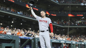 Alex Bregman has great reaction to boos in Houston Astros return – NBC Sports Boston