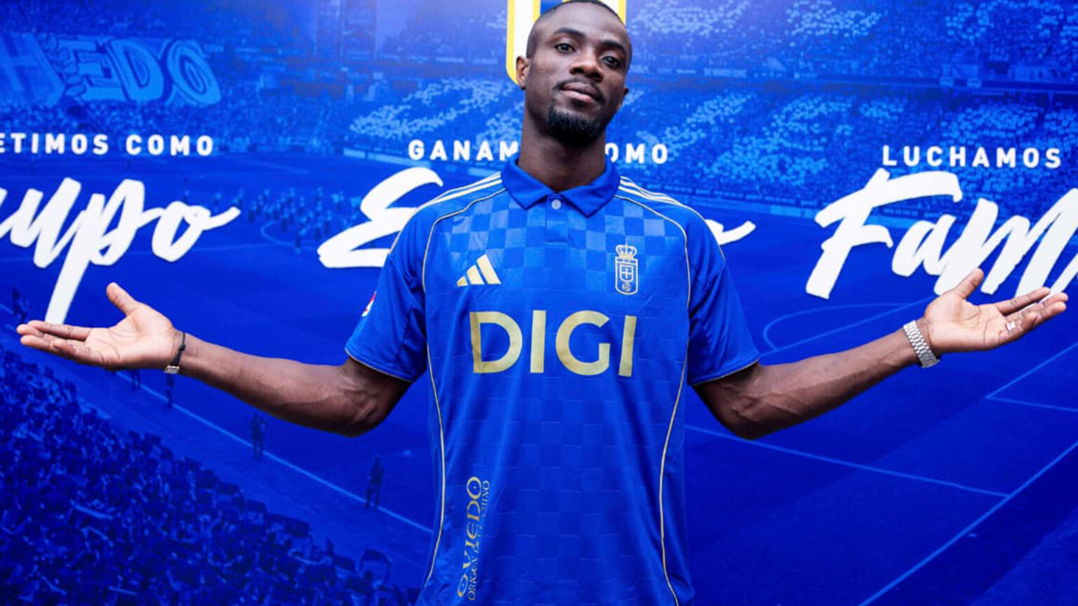 Former £30m Man Utd star, 31, joins Arsenal legend Santi Cazorla as shock free transfer is announced in ‘elephant’ video