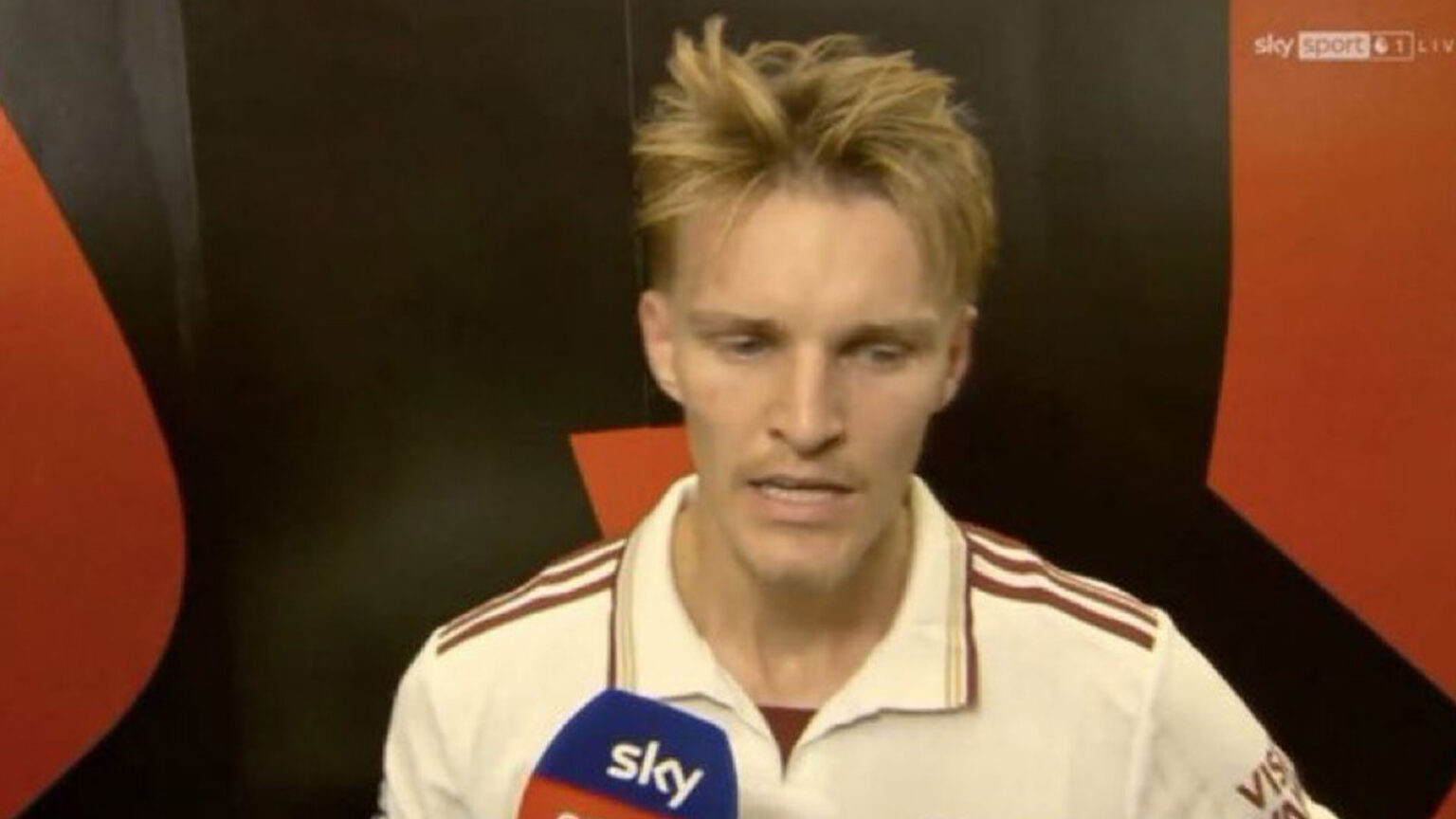 ‘Who signed this off’ – Ex-Premier League captain blasts new rule debuted during Sky Sports’ Man Utd vs Arsenal coverage