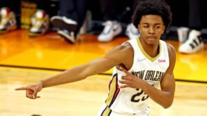 Warriors reportedly have ‘strong affinity’ for Trey Murphy III – NBC Sports Bay Area & California
