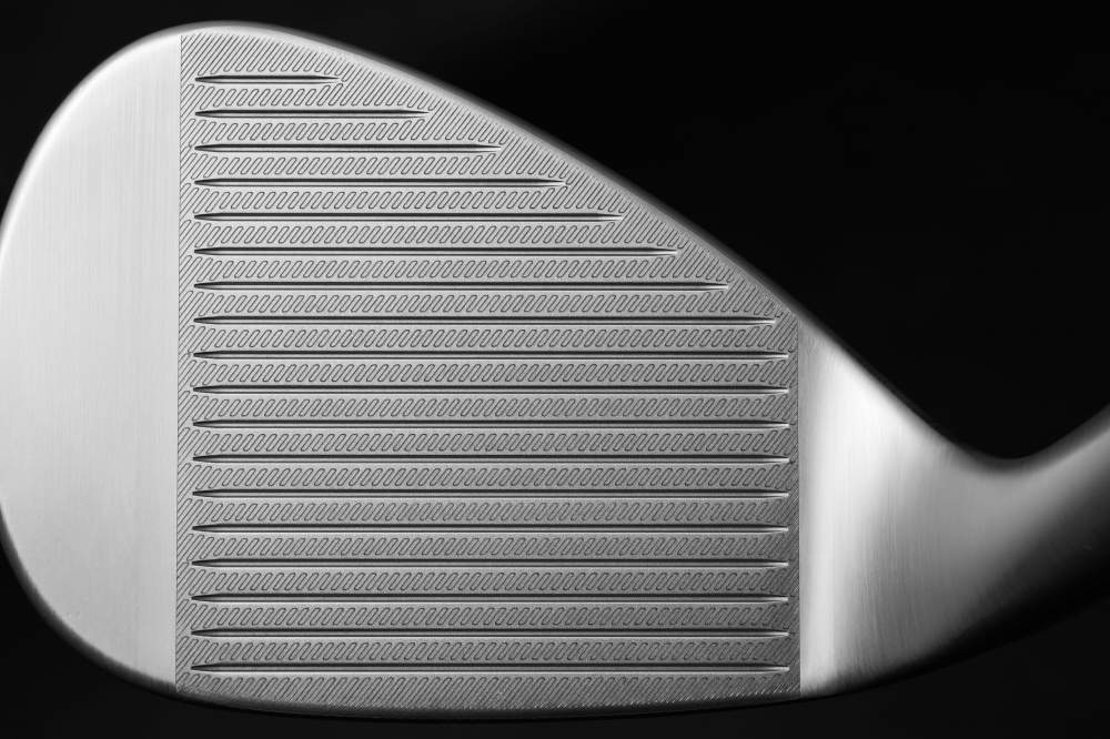 TM25 WDG TC647 N2914009 Milled Grind 5 Chrome Hero 03 v1