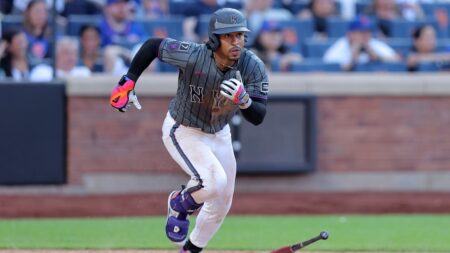 Top of the order breaks out as Mets snap losing streak with 12-6 win over Giants