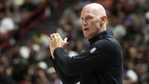 Knicks finalizing deal with Chris Jent to be associate head coach