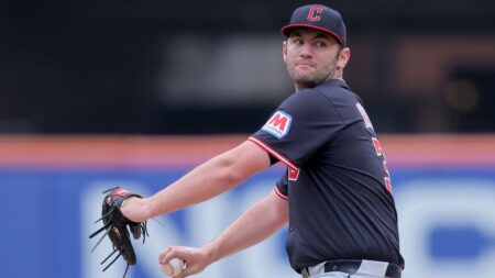 Mets nearly no-hit by Gavin Williams in 4-1 loss to Guardians