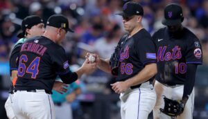 Mets stunned in 11-9 loss to Mariners after bullpen's late meltdown