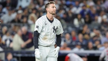 Sloppy defense, dormant offense doom Yankees in 6-3 loss to Red Sox