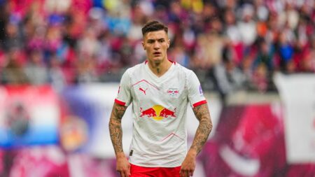Newcastle ‘target Champions League winner as transfer alternative if Man Utd win Benjamin Sesko race’
