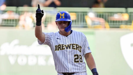 Fantasy Baseball Waiver Wire: Logan Henderson is back, Andrew Vaughn is red hot