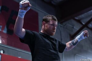 Canelo’s Age and Wealth: Will Lack of Hunger and Deteriorating Mobility Cost Him Against Crawford?