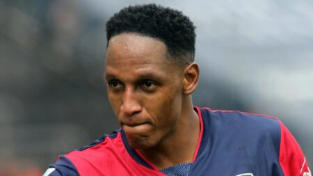 Former Everton star Yerry Mina eyeing shock return to Premier League with defender free to leave Cagliari