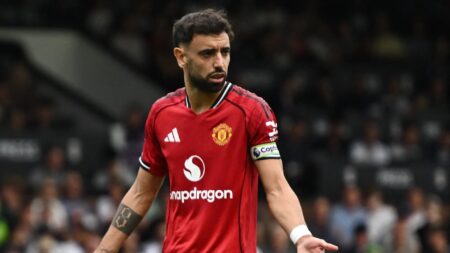 Man Utd ratings: Yoro shows class at both ends of the pitch but Bruno Fernandes looks frazzled after penalty blunder