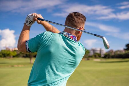 Chasing the Rush: What Golf and Online Betting Have in Common