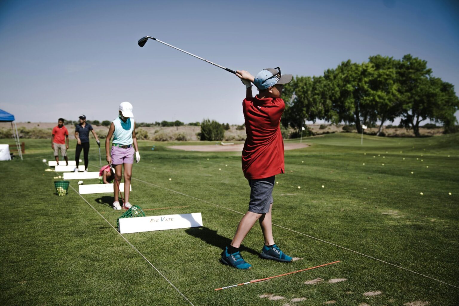 Tee Off with Perks: Finding Bonus Value Beyond the Course