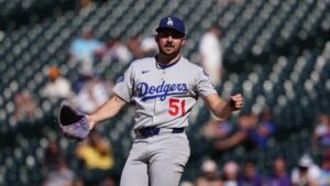 Dodgers’ Alex Vesia sidelined with oblique strain; Blake Snell returns from paternity list