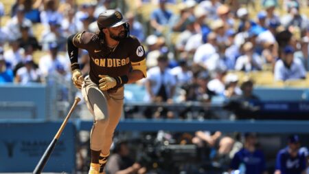 Giants at Padres Prediction: Odds, expert picks, starting pitchers, betting trends, and stats for August 18