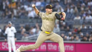 2025 Fantasy Baseball Injury Tracker: Michael King back to IL, Chase Burns out with flexor strain