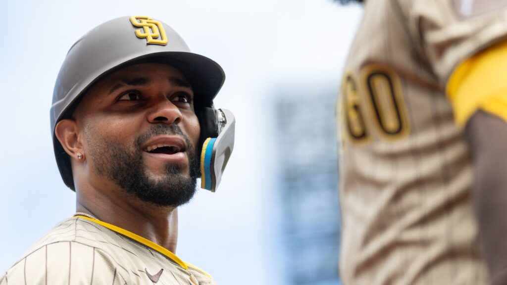 Padres’ Xander Bogaerts loses homer on fan interference call, manager Mike Shildt ejected in 4-3 loss