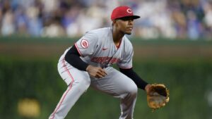 Ke’Bryan Hayes returns to Pittsburgh after being traded to the playoff-chasing Reds