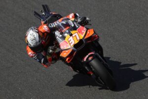 Acosta “saved the day” after suffering “problem after problem” in Japanese GP sprint