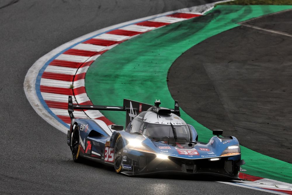 Alpine pitting at the right time was key to victory