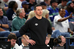Los Angeles Lakers extend JJ Redick ahead of 2025-26 season, GM Rob Pelinka says