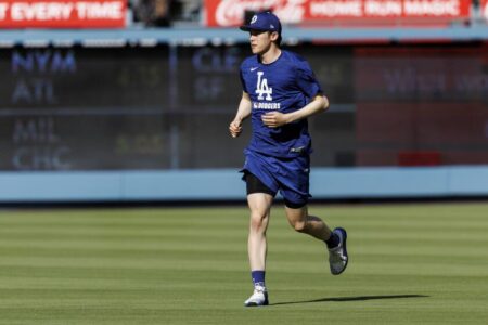 Hernández: Roki Sasaki a playoff reliever? Don’t put it past desperate Dodgers