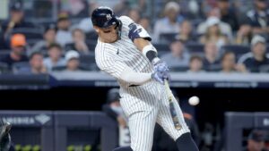 Aaron Judge homers twice, Yankees pound Tigers, 9-3