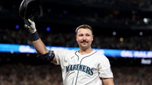 Mariners’ Cal Raleigh makes MLB history with 60-homer season – NBC Sports Boston