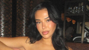 Jude Bellingham’s girlfriend Ashlyn Castro branded ‘goddess’ as she stuns in bold outfit