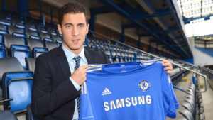 Man Utd lost out on Eden Hazard and ended up with Shinji Kagawa in sliding doors moment that could see Chelsea punished