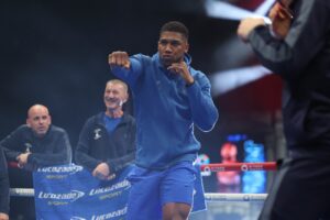 Anthony Joshua’s Social Media Campaign Challenges Tyson Fury’s Retirement Claims