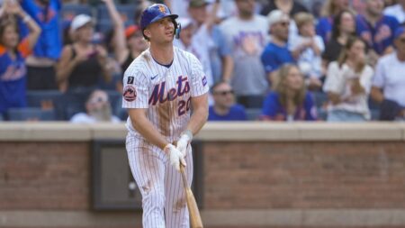 Mets rally to beat Rangers, snap losing streak on Pete Alonso's walk-off three-run homer