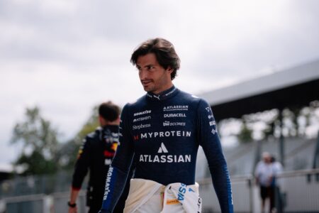 Sainz hails “breakthrough” decision and calls for permanent F1 stewards