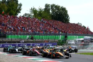F1 manufacturers aligned on V8s, but don’t want “dual-cost programme”