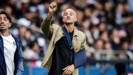 ‘I always see rugby coaches do this’ – PSG boss Luis Enrique adopts tactic from different sport in game v Lens