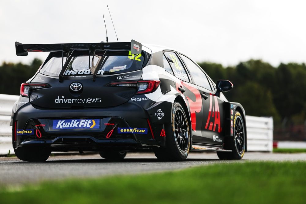 Gordon Shedden, TOYOTA GAZOO Racing UK with IAA Toyota Corolla GR Sport