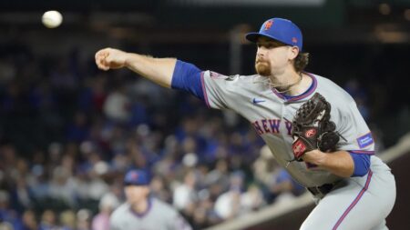 Nolan McLean looks human, but keeps Mets' playoff hopes alive with poise