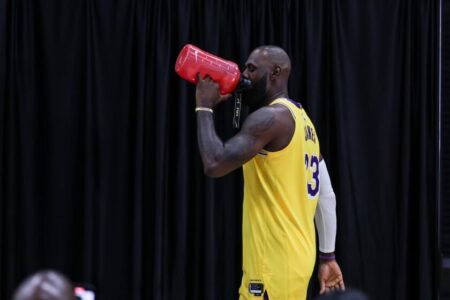 LeBron James looking at slow ramp-up to Lakers season