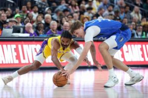 Gabe Vincent is hot from three in Lakers’ preseason loss