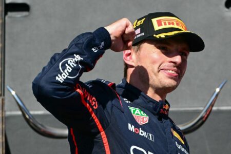 Verstappen dominates from pole ahead of Norris; Piastri fifth