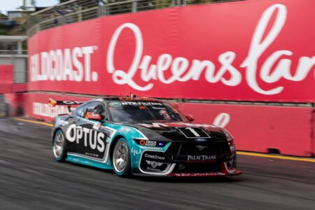 Mostert beats Feeney to complete double