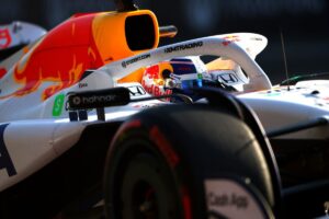 Hadjar “pissed” with qualifying despite shadowing Piastri on F1 Mexico GP grid