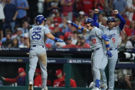 Dodgers show their resiliency again in NLDS Game 1 comeback win over Phillies