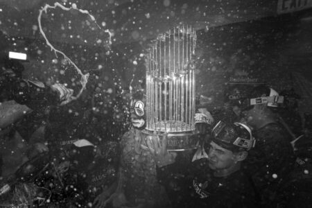 Shaikin: It’s not easy to repeat as World Series champs, but Dodgers don’t seem to mind