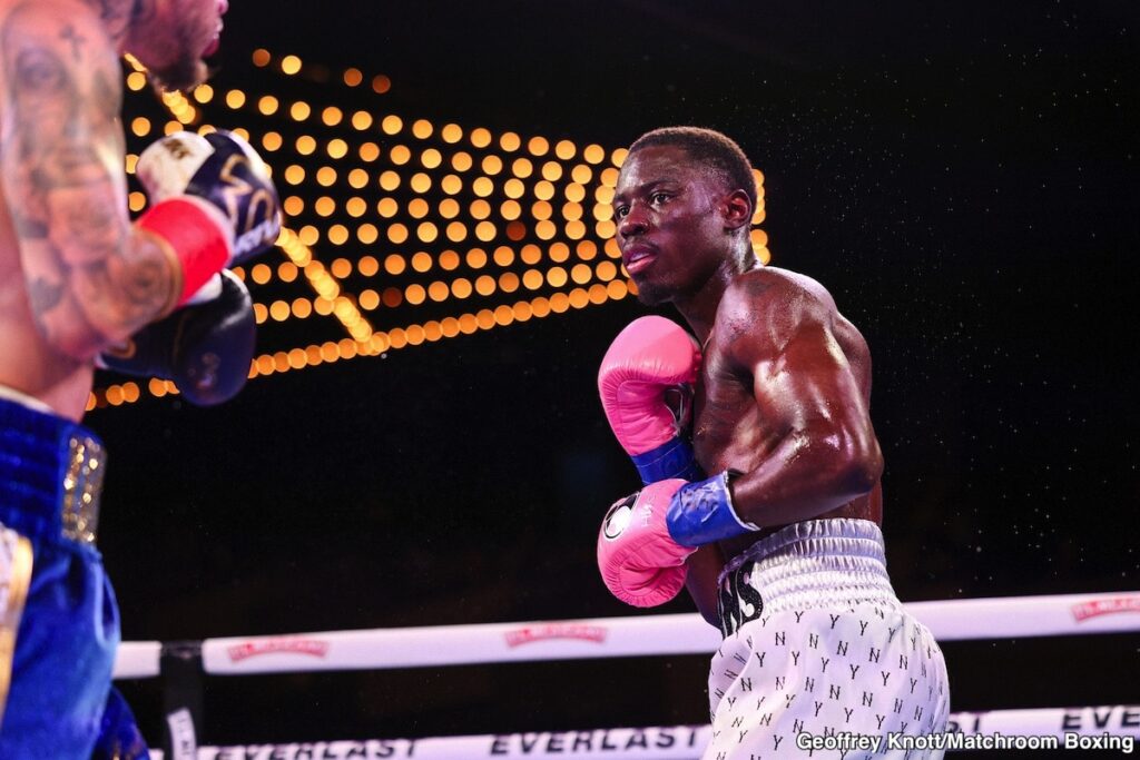 Richardson Hitchins Taunts Teofimo Lopez: ‘I Beat the Guy Who Owned You — Easily, No Sweat’ Richardson Hitchins Taunts Teofimo Lopez: ‘I Beat the Guy Who Owned You — Easily, No Sweat’
