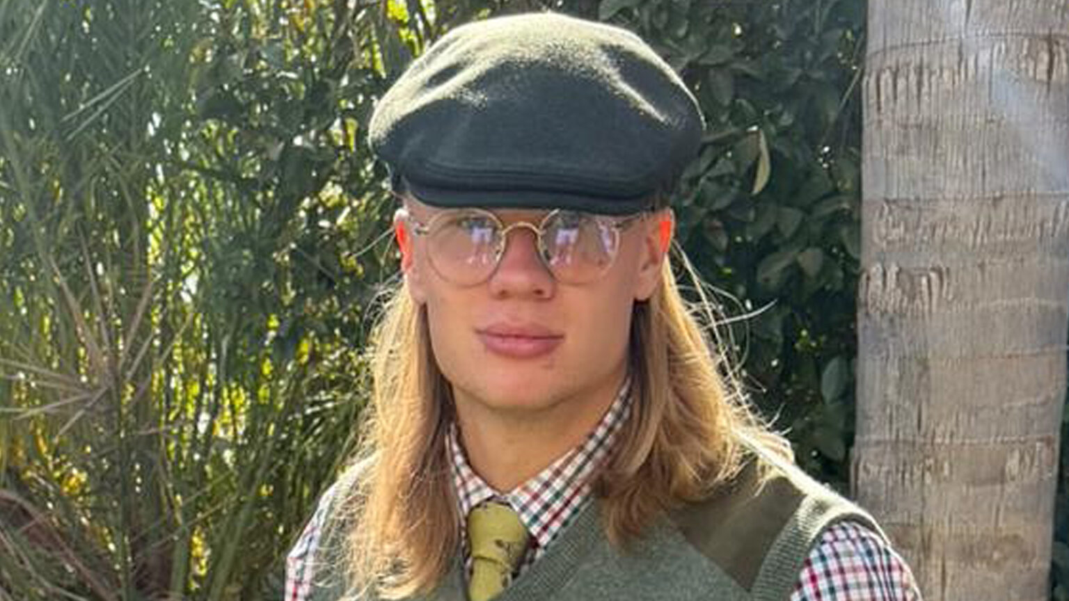 ‘Swear this guy taught me geography,’ say fans as Erling Haaland shows off unique dress sense on trip to Malaga