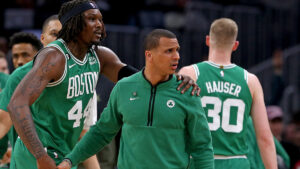 Joe Mazzulla, Chris Boucher hilariously recall 2023 altercation – NBC Sports Boston
